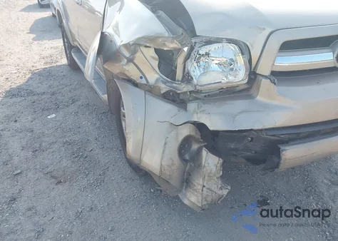 2005 Toyota Sequoia Sr5 V8 from USA, damaged, VIN 5TDBT44A85S247488